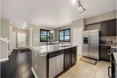 3611 S Perth Cir #104, Aurora, CO 80013 - Photo 9