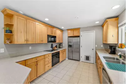 1825 Scarborough Dr, Fort Collins, CO 80526 - Photo 9