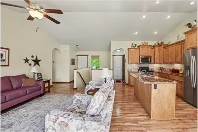 7078 Meade St, Wellington, CO 80549 - Photo 3