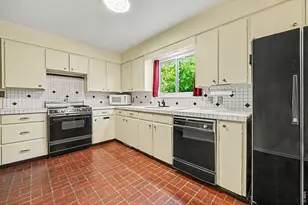 1409 Shamrock St, Fort Collins, CO 80521 - Photo 7