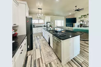 34830 County Road 35, Eaton, CO 80615 - Photo 9