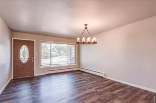 1827 Collyer St, Longmont, CO 80501 - Photo 13