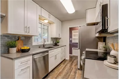 1827 Collyer St, Longmont, CO 80501 - Photo 7