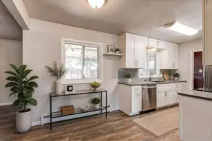 1827 Collyer St, Longmont, CO 80501 - Photo 5