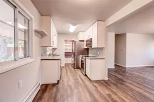 1827 Collyer St, Longmont, CO 80501 - Photo 11