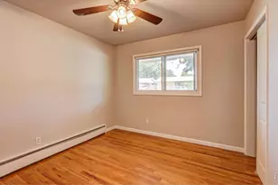 1827 Collyer St, Longmont, CO 80501 - Photo 29