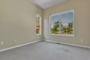 536 Split Rock Dr, Loveland, CO 80537 - Photo 7