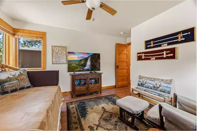731 Windy Rose Dr, Estes Park, CO 80517 - Photo 37