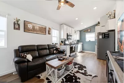 515 Condor Way, Johnstown, CO 80534 - Photo 5