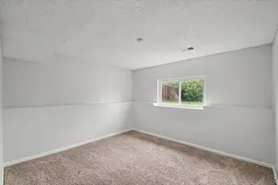1604 Adkinson Ave, Longmont, CO 80501 - Photo 17