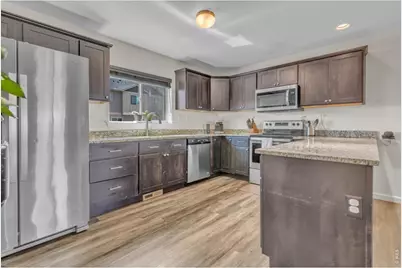3660 W 25th St #402, Greeley, CO 80634 - Photo 9