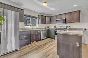 3660 W 25th St, Greeley, CO 80634 - Photo 9