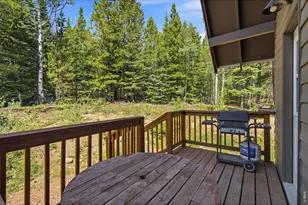 225 Mills Moraine Dr, Estes Park, CO 80517 - Photo 41