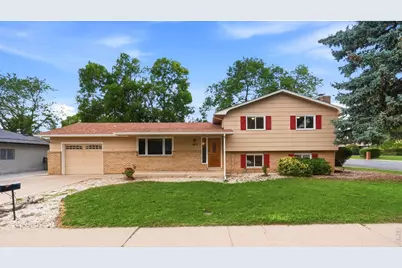 1917 Estrella Ave, Loveland, CO 80538 - Photo 3
