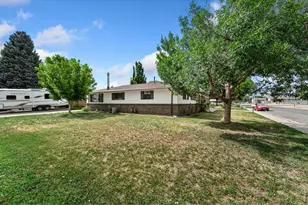 1903 Gay St, Longmont, CO 80501 - Photo 35