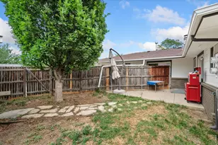 1903 Gay St, Longmont, CO 80501 - Photo 33