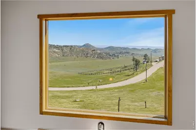 114 Bobcat Mountain Ct, Livermore, CO 80536 - Photo 3