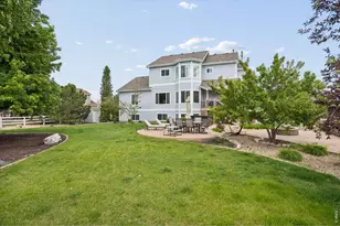 3433 Cottonwood Cir, Longmont, CO 80504 - Photo 31