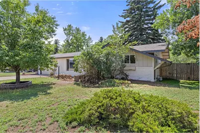 2807 Lakecrest Pl, Loveland, CO 80538 - Photo 3