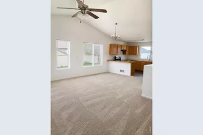 508 E 29th St Dr, Greeley, CO 80631 - Photo 5