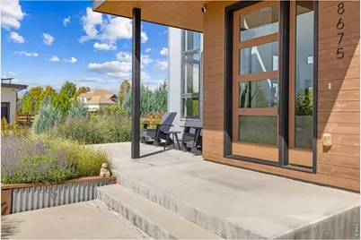 8675 Summerlin Pl, Longmont, CO 80503 - Photo 9