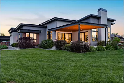 8675 Summerlin Pl, Longmont, CO 80503 - Photo 5