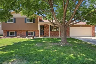 731 S Del Norte Ave, Loveland, CO 80537 - Photo 1