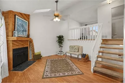 6745 Mountain Top Ln, Colorado Springs, CO 80919 - Photo 3