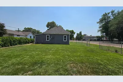 430 Platte St, Sterling, CO 80751 - Photo 15