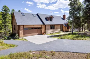 10212 Dowdle Dr, Golden, CO 80403 - Photo 3