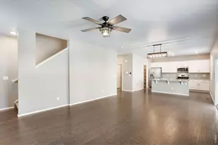 912 Charlton Dr, Windsor, CO 80550 - Photo 9