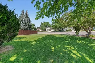 1904 Enfield Ct, Fort Collins, CO 80526 - Photo 35
