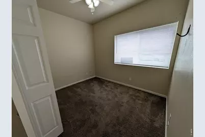 221 Hamilton St, Sterling, CO 80751 - Photo 5