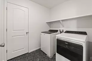 17563 W 93rd Pl, Arvada, CO 80007 - Photo 39