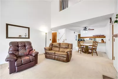 512 Locust Grove Dr, Fort Collins, CO 80521 - Photo 9