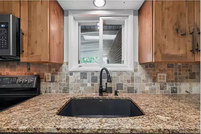 2105 51st Ave, Greeley, CO 80634 - Photo 15