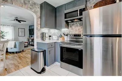525 W 9th St, Loveland, CO 80537 - Photo 9