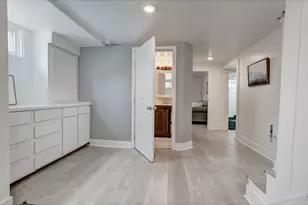 525 W 9th St, Loveland, CO 80537 - Photo 23