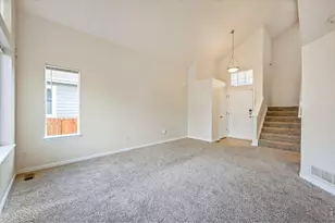 426 Heritage Ln, Johnstown, CO 80534 - Photo 5