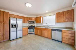 426 Heritage Ln, Johnstown, CO 80534 - Photo 7