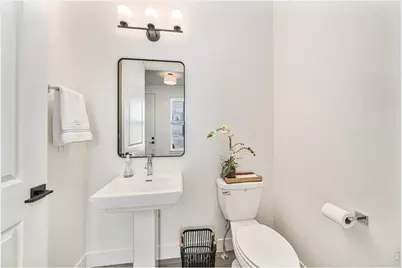 5136 Stonewall St, Loveland, CO 80538 - Photo 9