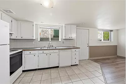 1114 15th St, Greeley, CO 80631 - Photo 11