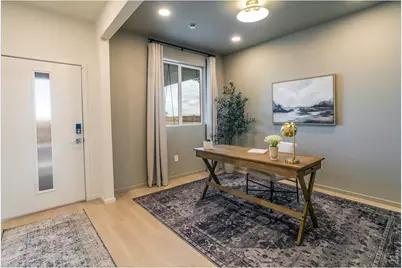 800 Galloway Dr, Johnstown, CO 80534 - Photo 3