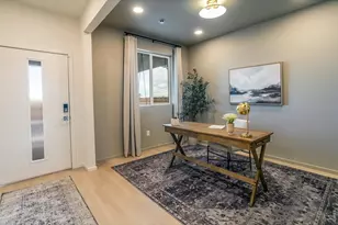 800 Galloway Dr, Johnstown, CO 80534 - Photo 3