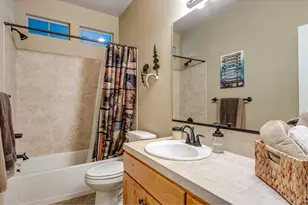 634 Del Carmen Dr, Fort Collins, CO 80524 - Photo 25