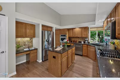 6071 Chelsea Manor Ct, Boulder, CO 80301 - Photo 13