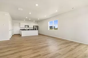 1590 Riverplace Dr, Windsor, CO 80550 - Photo 9