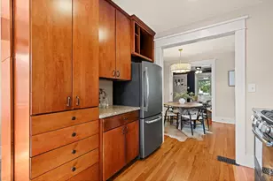 2257 Ivanhoe St, Denver, CO 80207 - Photo 9