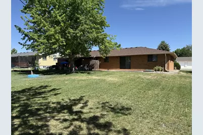 444 W 43rd St, Loveland, CO 80538 - Photo 5