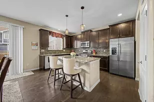 6049 Lynx Creek Cir, Erie, CO 80516 - Photo 7